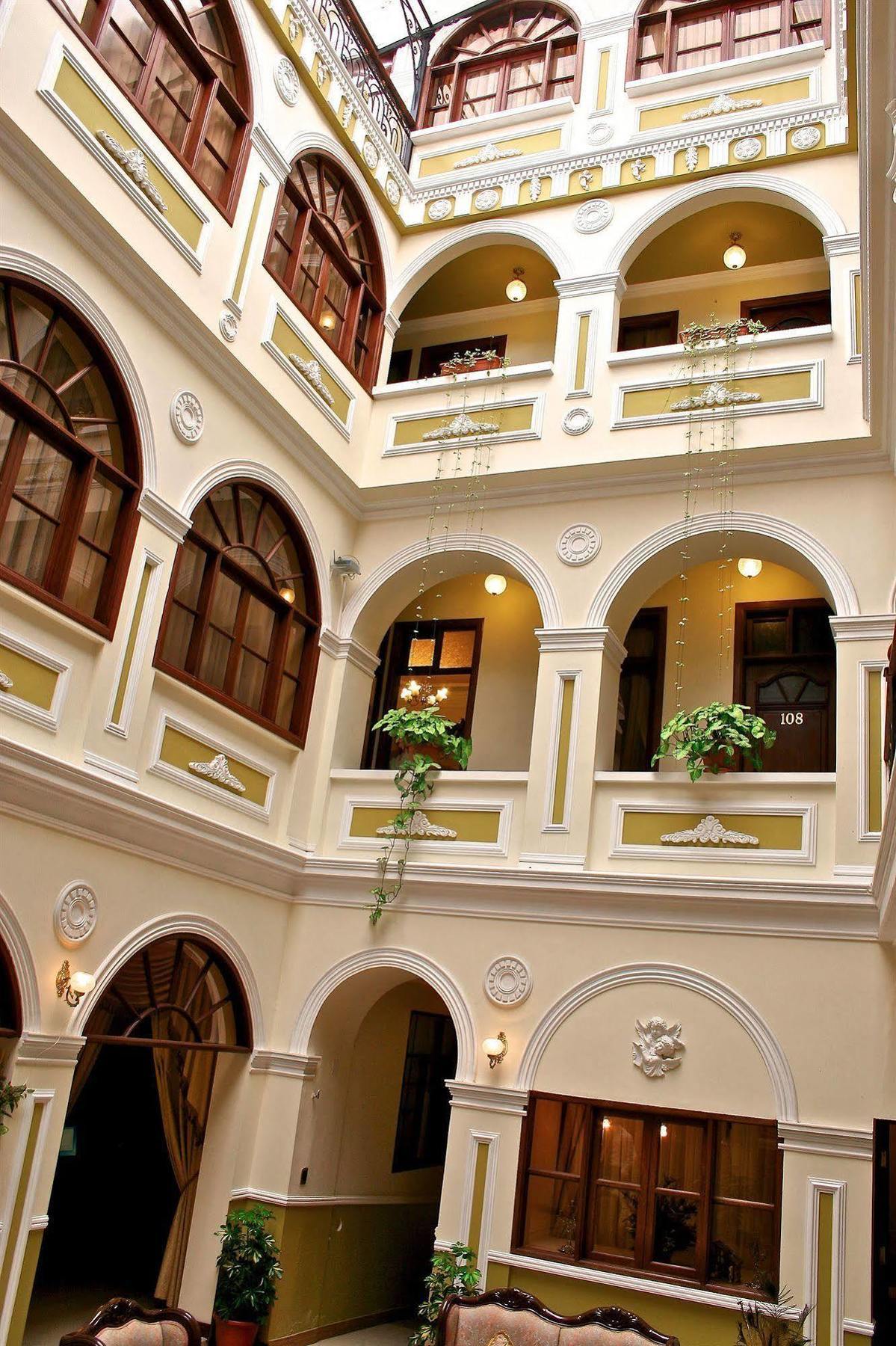 San Marino Royal Hotel Сукре Экстерьер фото